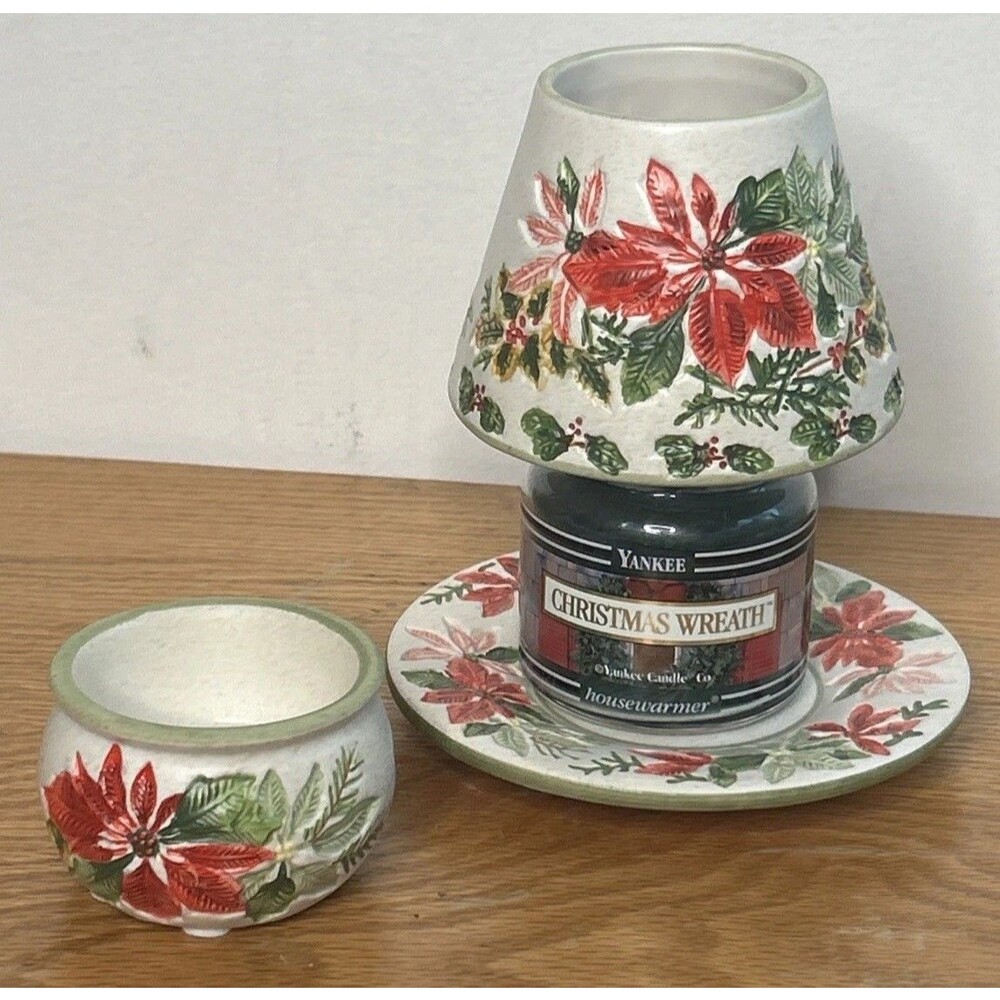 Yankee Candle Poinsettia and Pinecone Ceramic Candle Jar Topper 4.5" + Candle